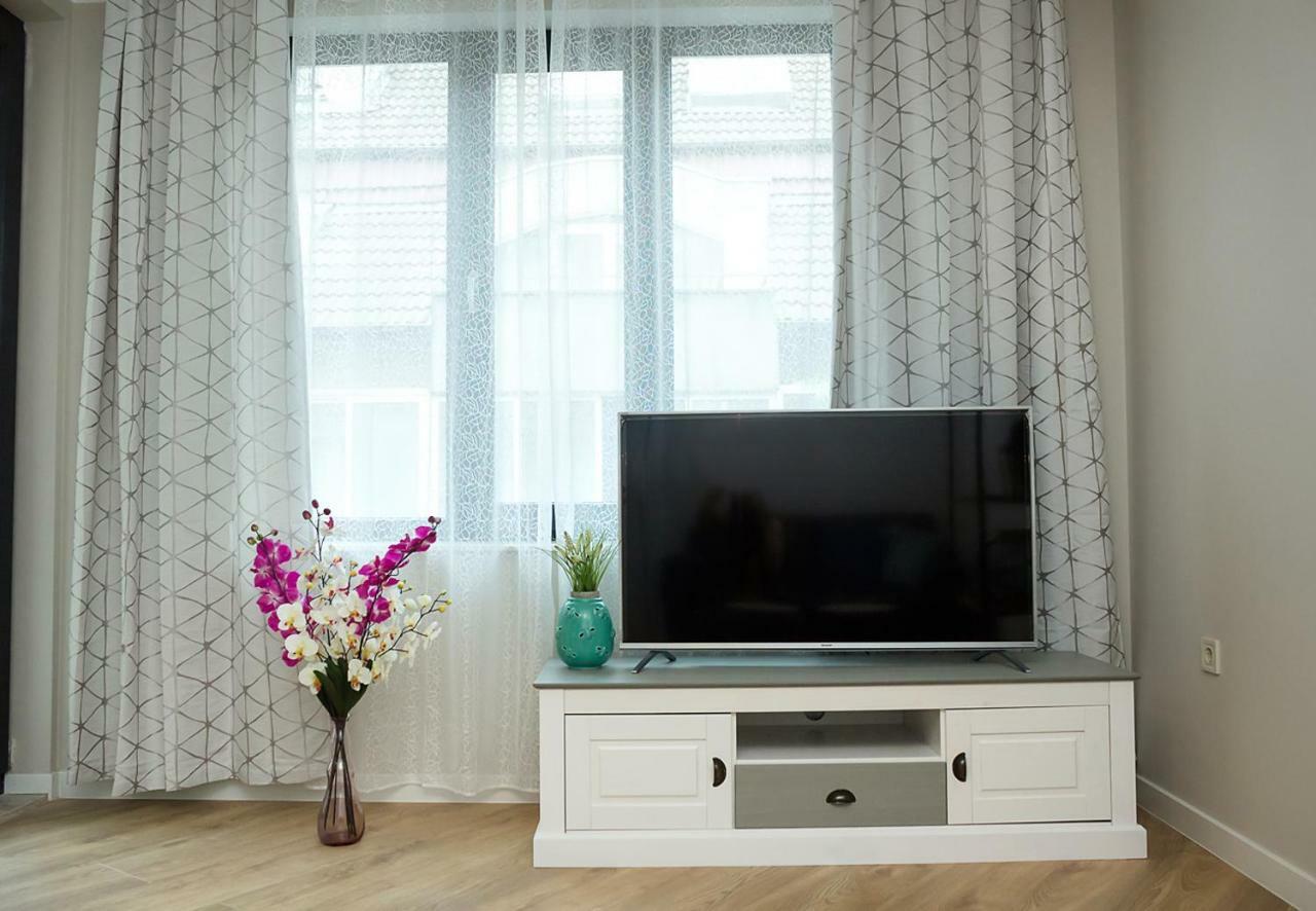 Central Supreme Apartments In Varna By Flat Mаnager المظهر الخارجي الصورة