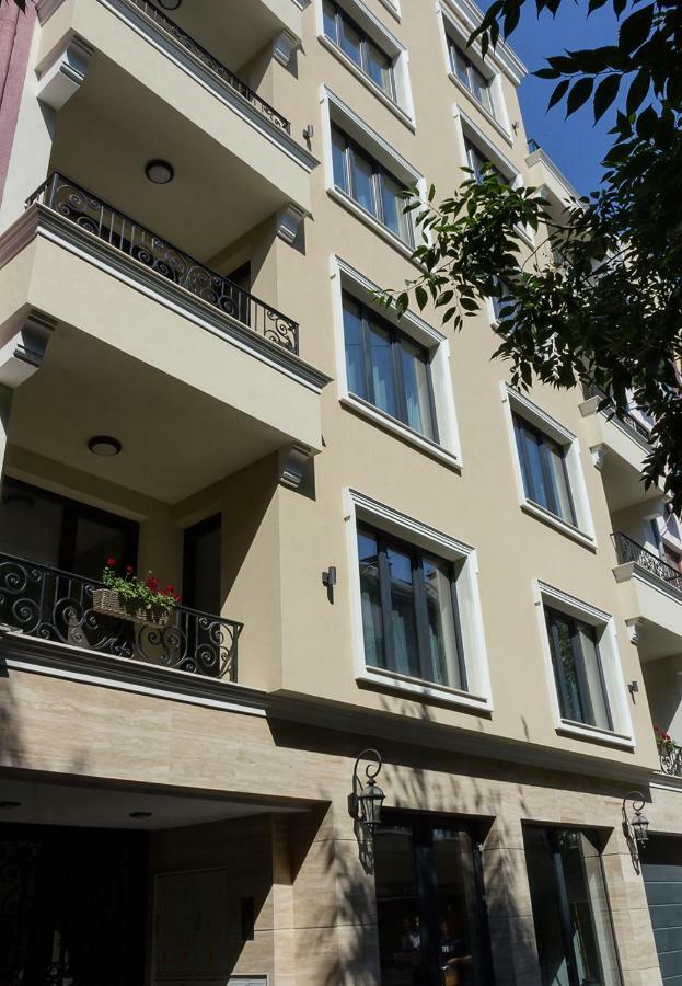 Central Supreme Apartments In Varna By Flat Mаnager المظهر الخارجي الصورة